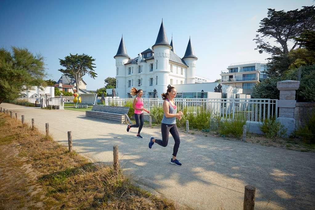 Hotel Chateau Des Tourelles - Relais Thalasso & Spa Pornichet Exterior photo